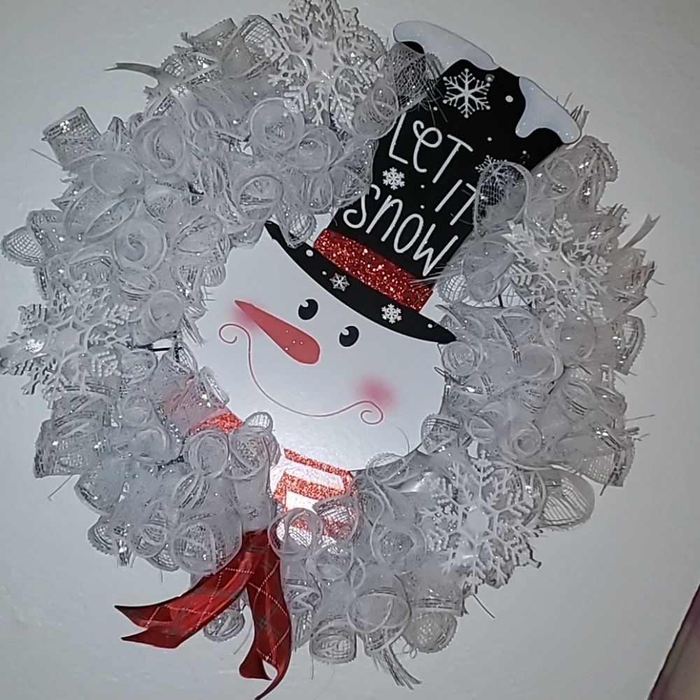 Let it snow Christmas wreath.
